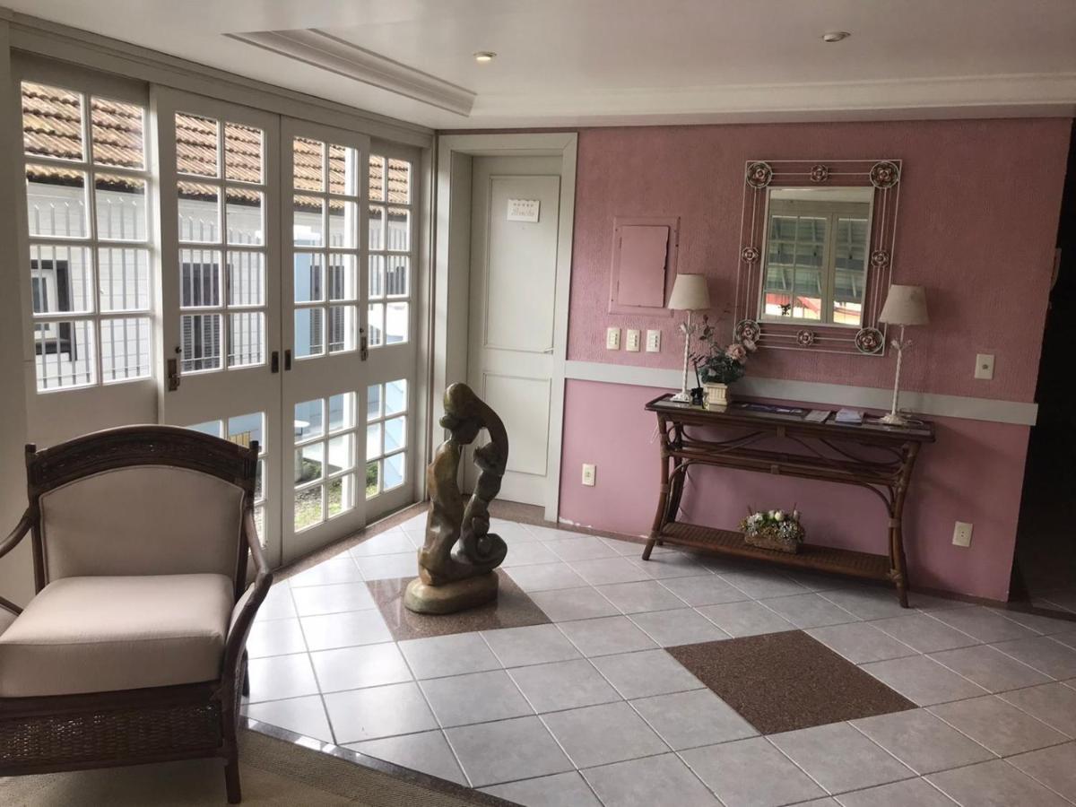 Apartamento Rua Coberta Gramado Luxos ภายนอก รูปภาพ
