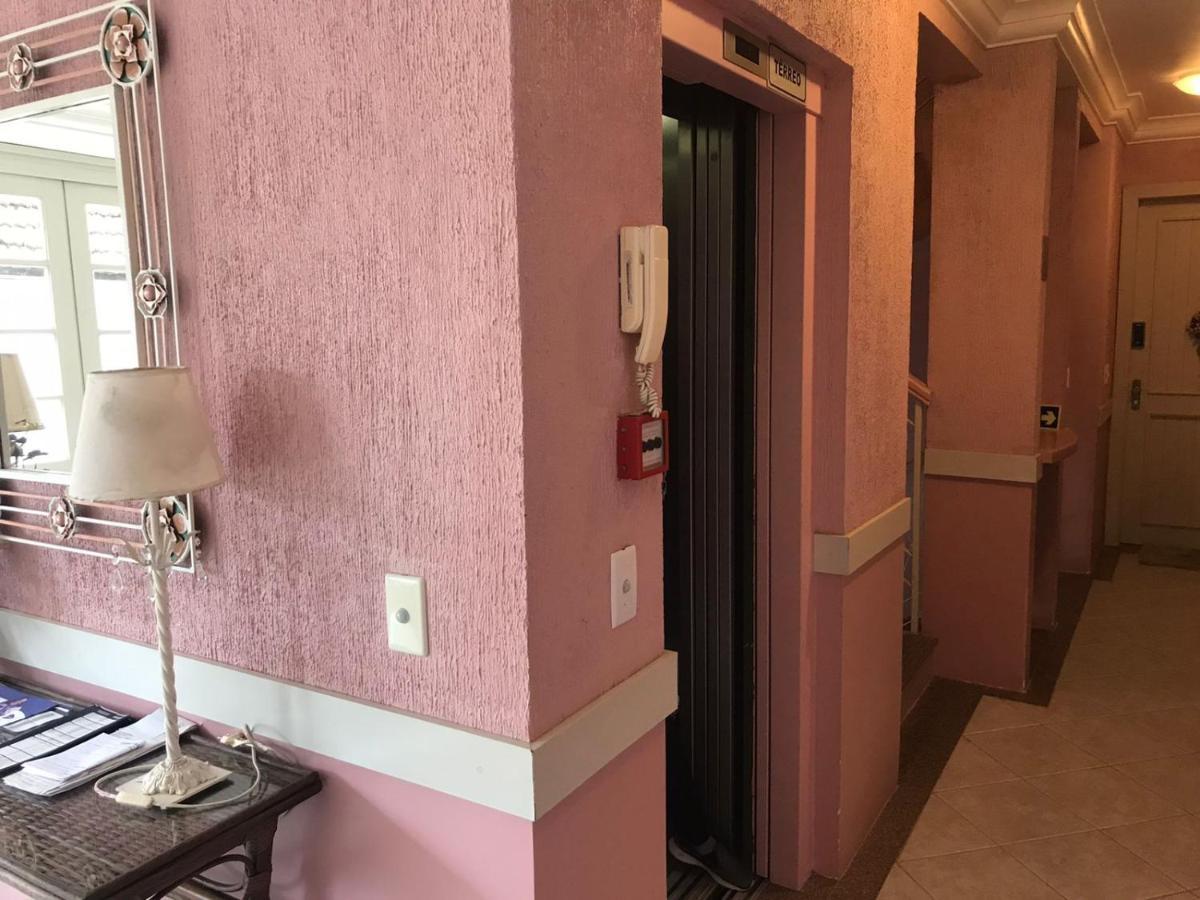 Apartamento Rua Coberta Gramado Luxos ภายนอก รูปภาพ